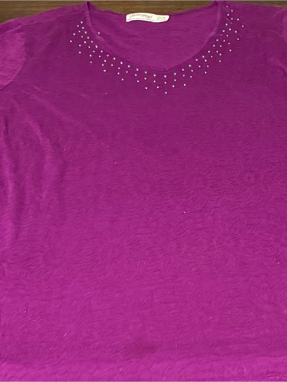 Faded Glory Magenta Scoop Neck Short Sleeve Top with Rhinestones
